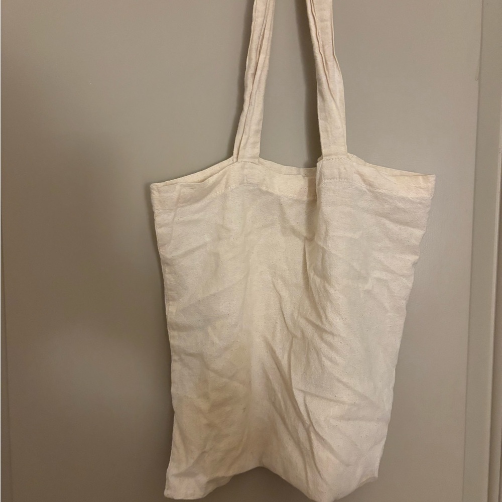 Floral Embroidered Cream Tote Bag - Picture 2 of 4